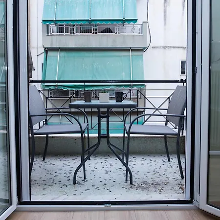 Fresh Urban 1 Bd With Balcony In Zografou *