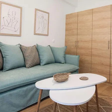 Fresh Urban 1 Bd With Balcony In Zografou *