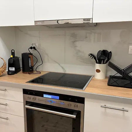Fresh Urban 1 Bd With Balcony In Zografou Athens
